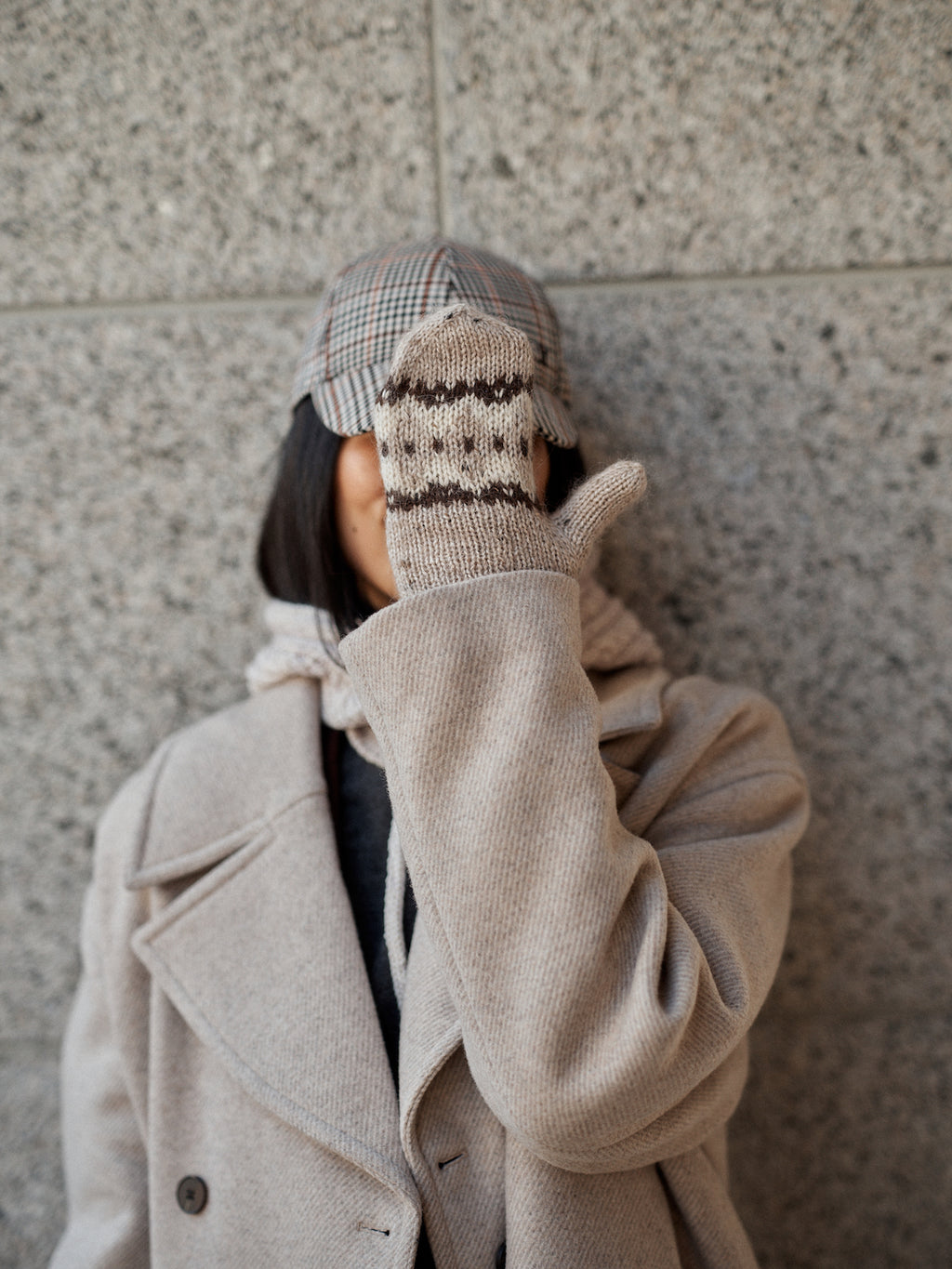 Laine Publishing - Foundations: 20 Knitted Accessories