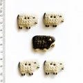 Incomparable Buttons - Lammasnapit